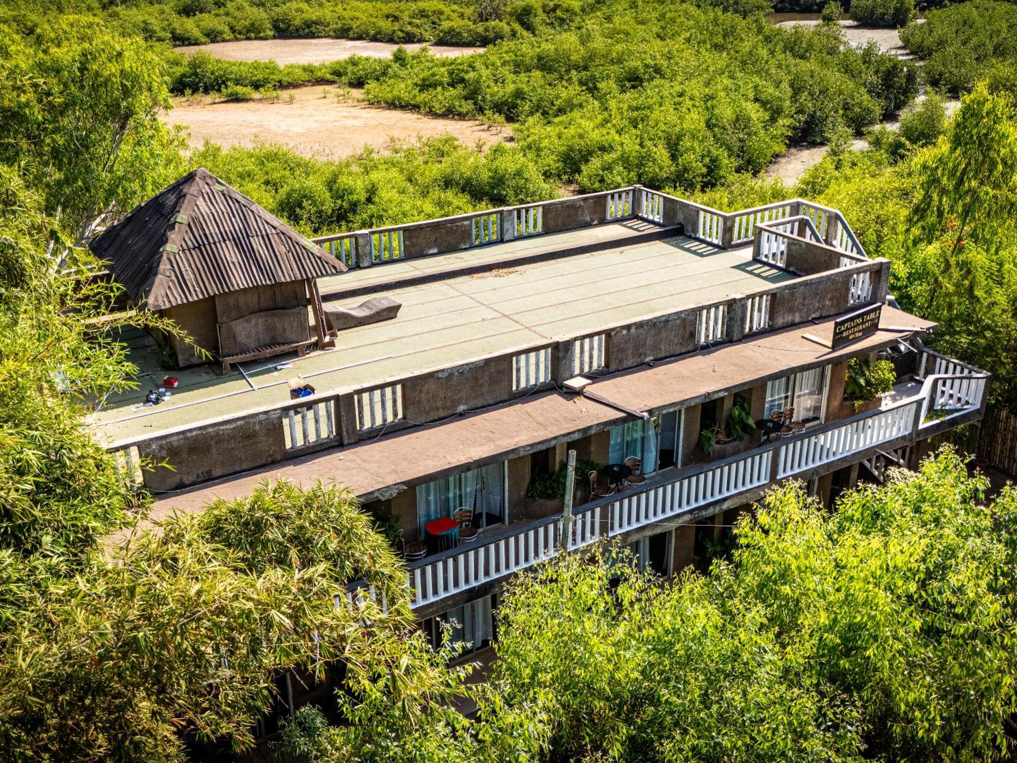 Kombo Beach Resort Serrekunda Exterior photo